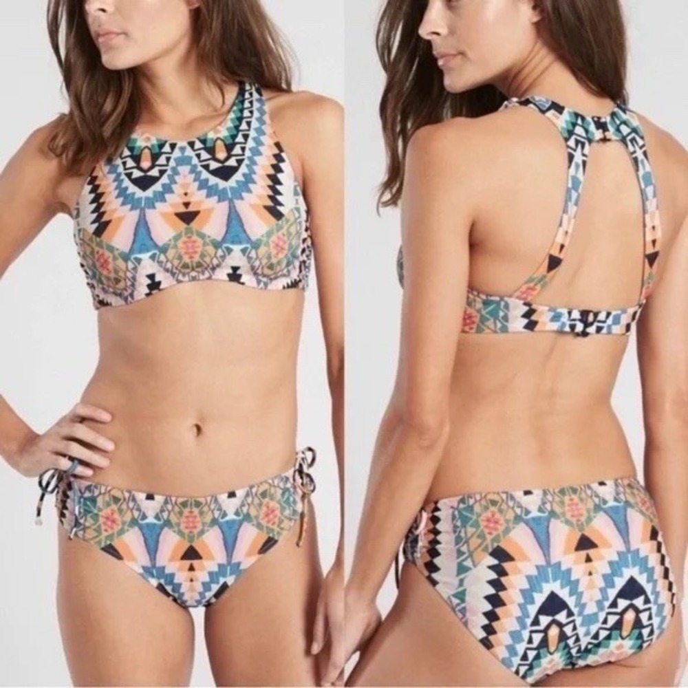 NWT Athleta Desert Geo High Neck Underwire Bikini Top Aztec Print Size 40D/DD